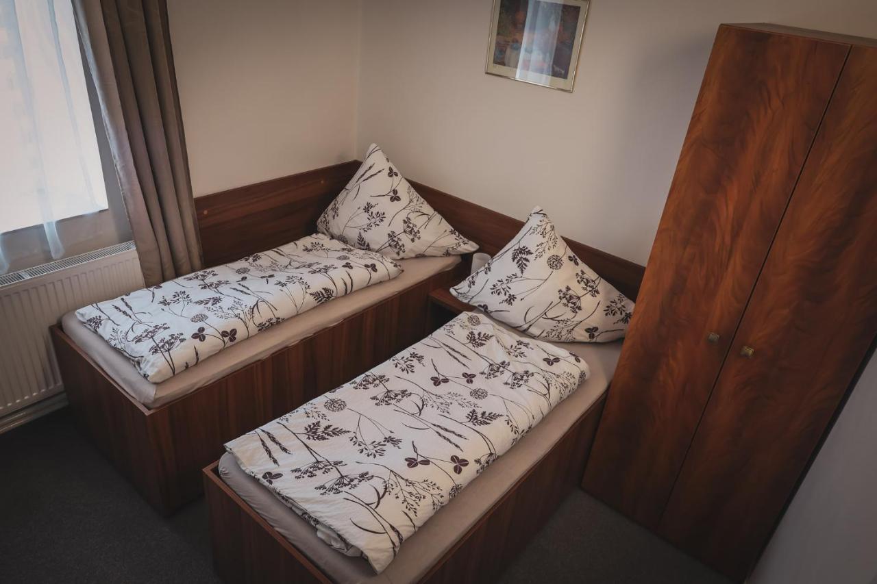 Hotel Apartment Faraon Rumburk Luaran gambar