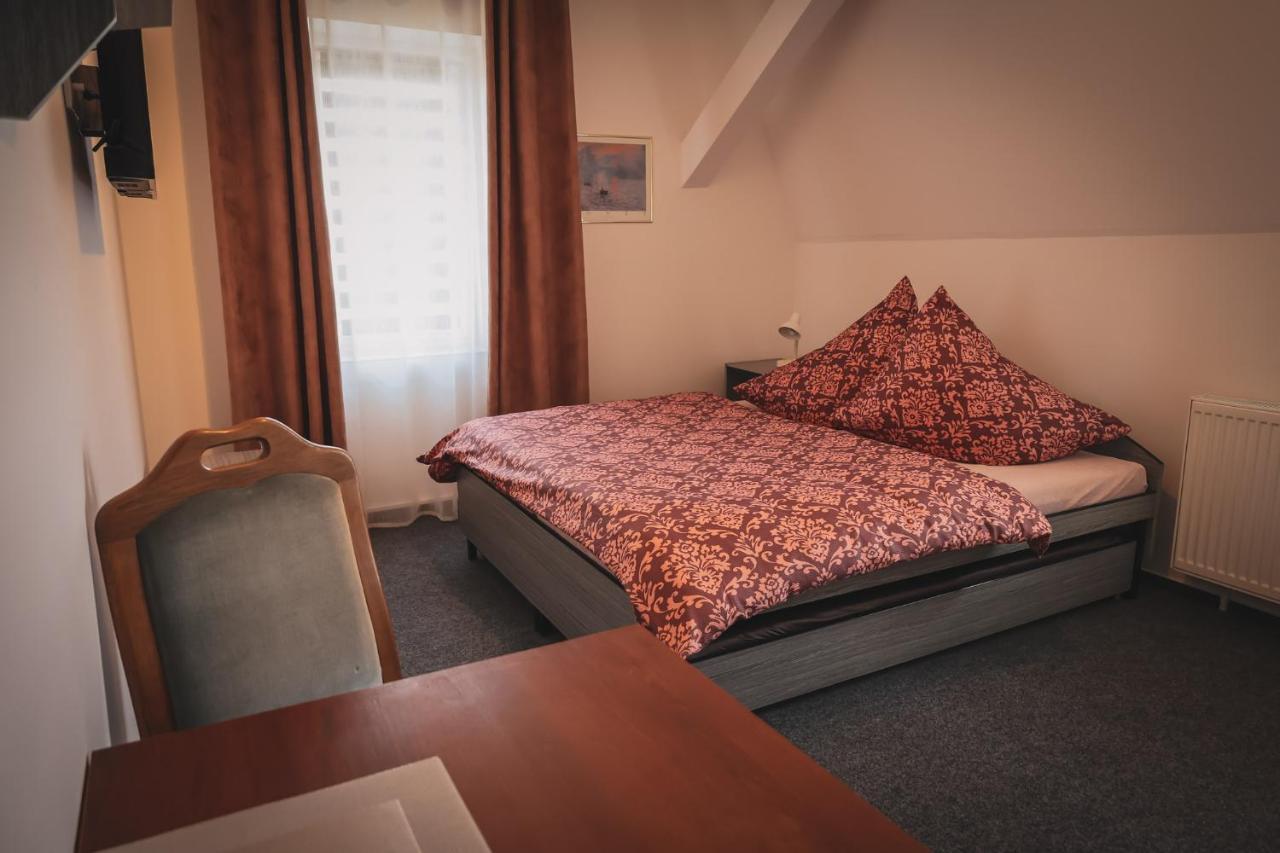 Hotel Apartment Faraon Rumburk Luaran gambar